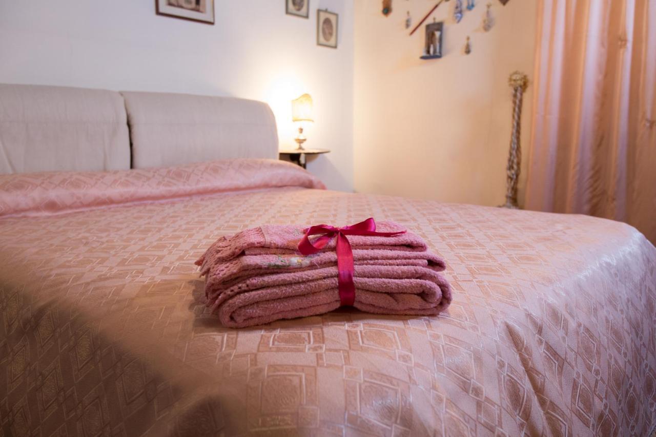 La Via Dei Presepi Bed & Breakfast Napoli Eksteriør bilde