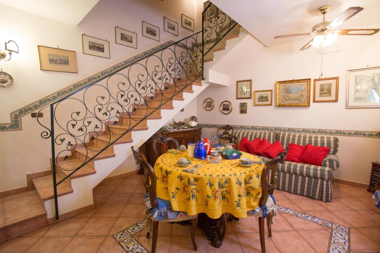 La Via Dei Presepi Bed & Breakfast Napoli Eksteriør bilde