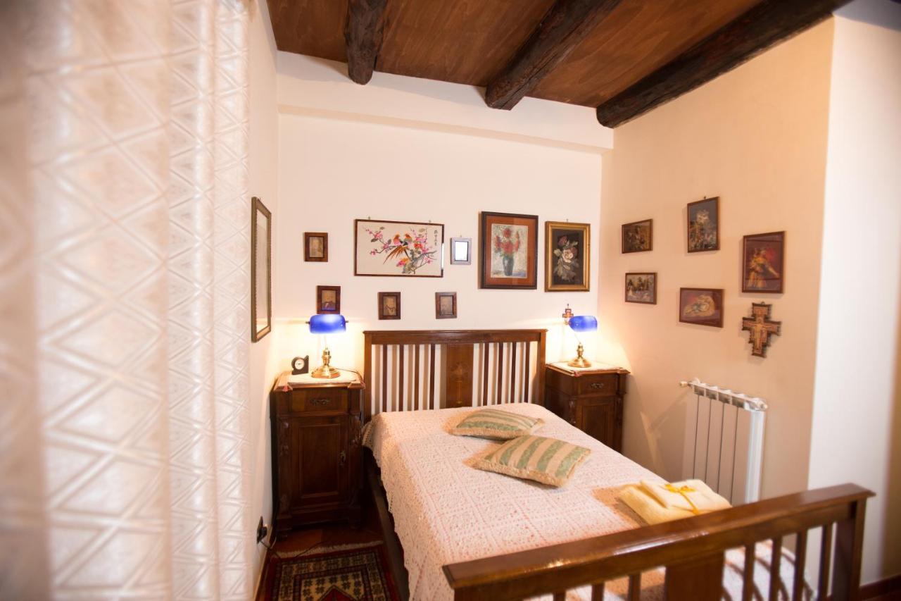 La Via Dei Presepi Bed & Breakfast Napoli Eksteriør bilde